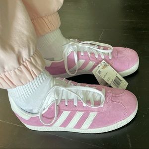 ADIDAS PINK GAZELLE